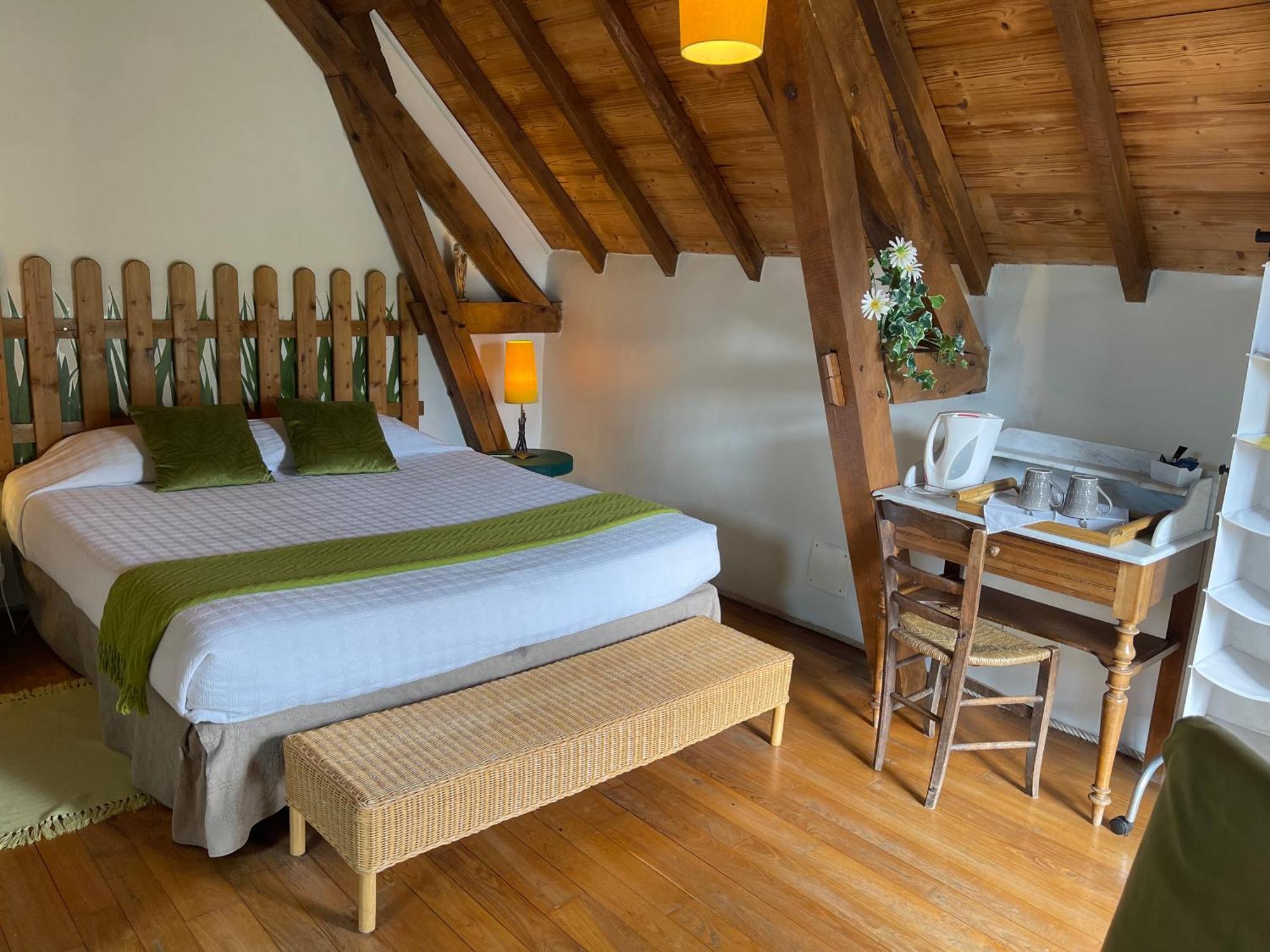 Masoe Des Chatards Neuilly-le-Real Экстерьер фото
